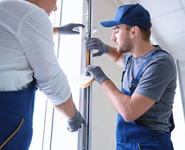 glass repair experts in Lake Worth, FL