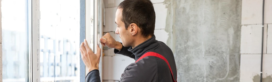 Emergency Cracked Windows Repair Services in Lake Worth, FL